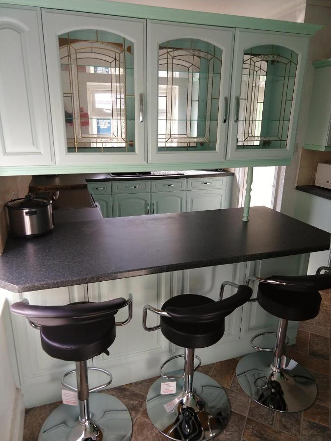 Napier Town House - Self Catering - Guesthouse Style - Twin And Double Rooms Workington Exterior foto